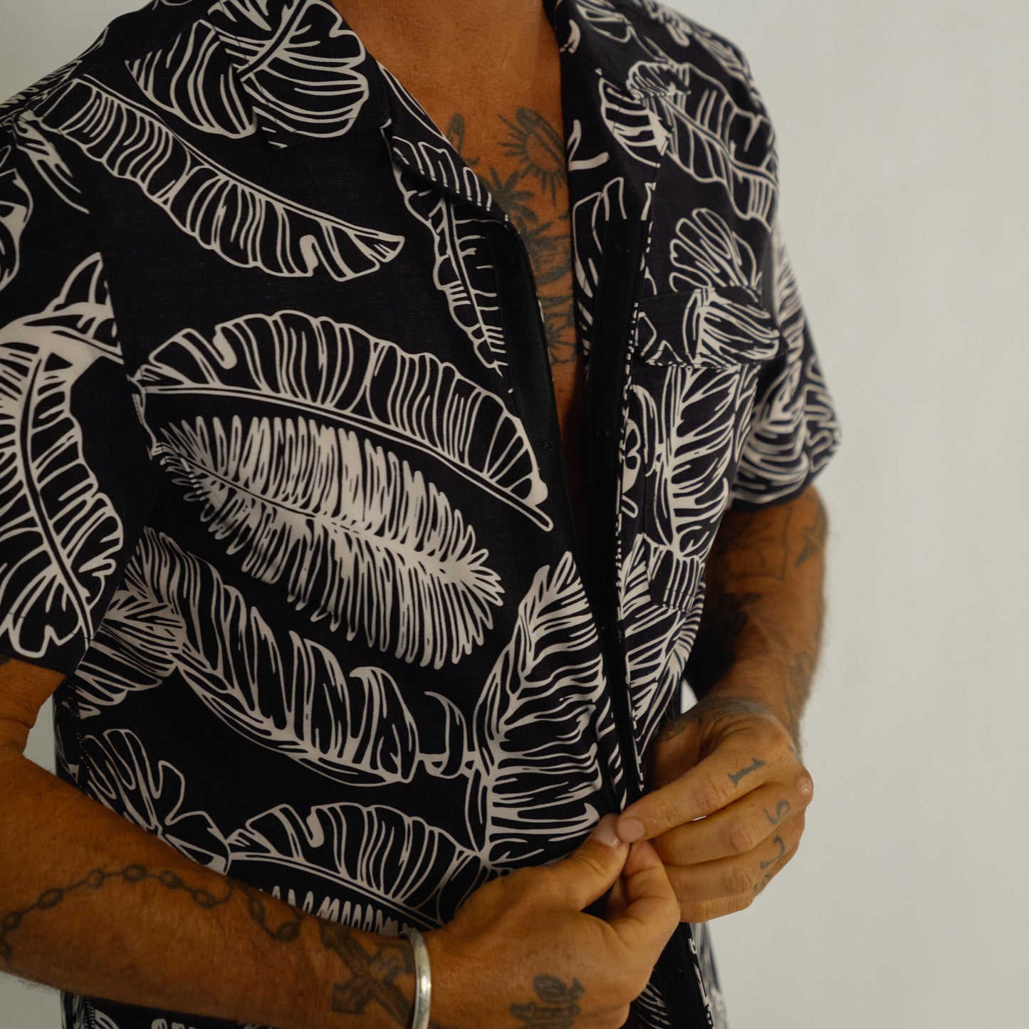 Neptune UPF50+ Boardshirt - Rainforest Jet