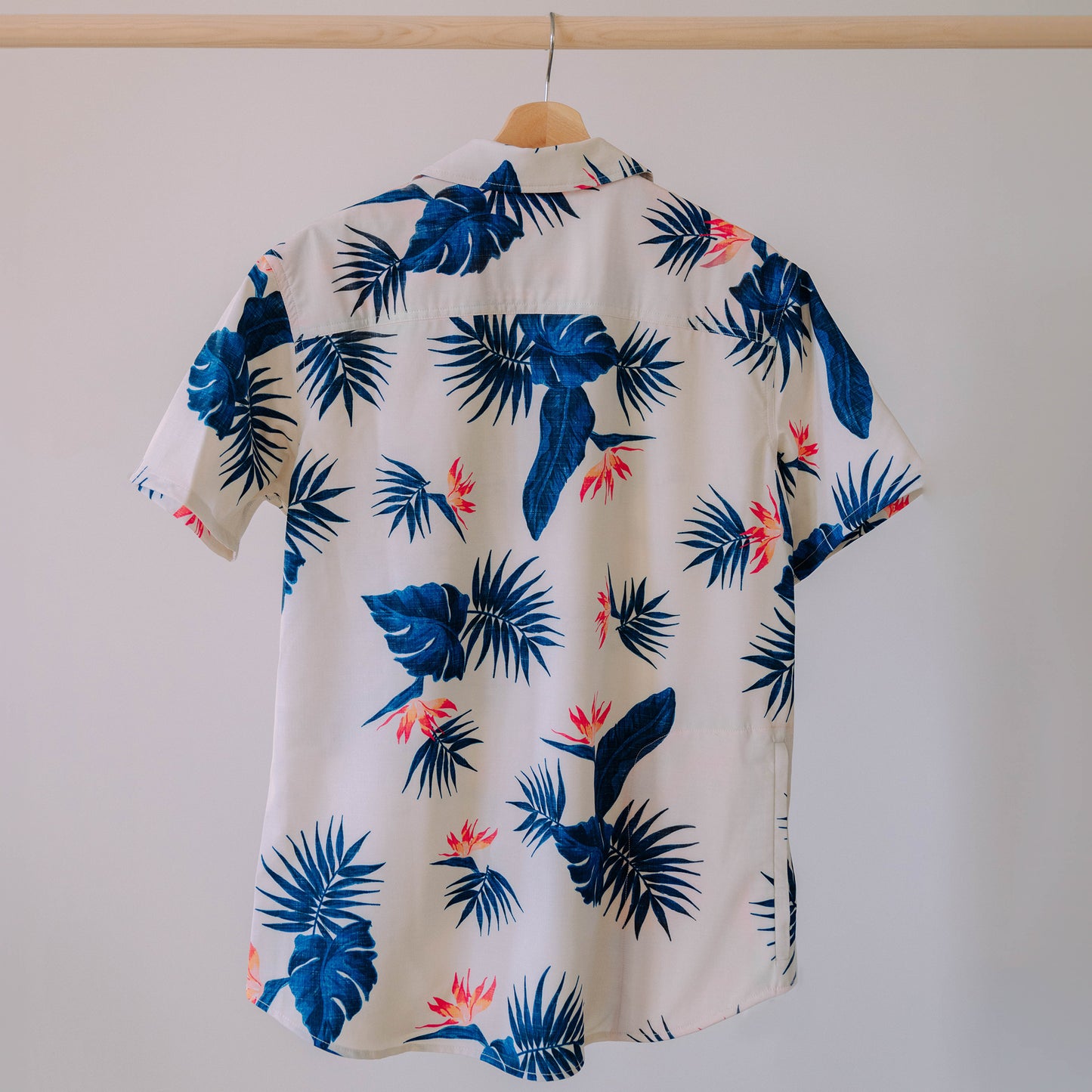 
                  
                    NEPTUNE UPF50+ BOARDSHIRT - Paradise Linen
                  
                